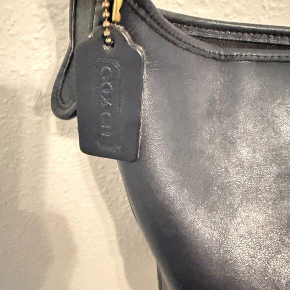 VINTAGE COACH - Picture 2 of 14